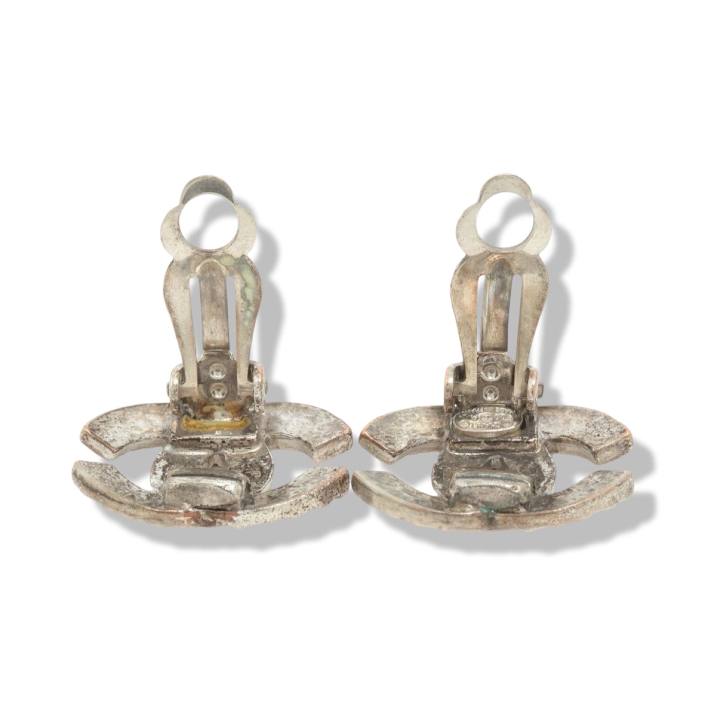 Pre-Owned Chanel CC Mark Clip On Earrings - CH1121