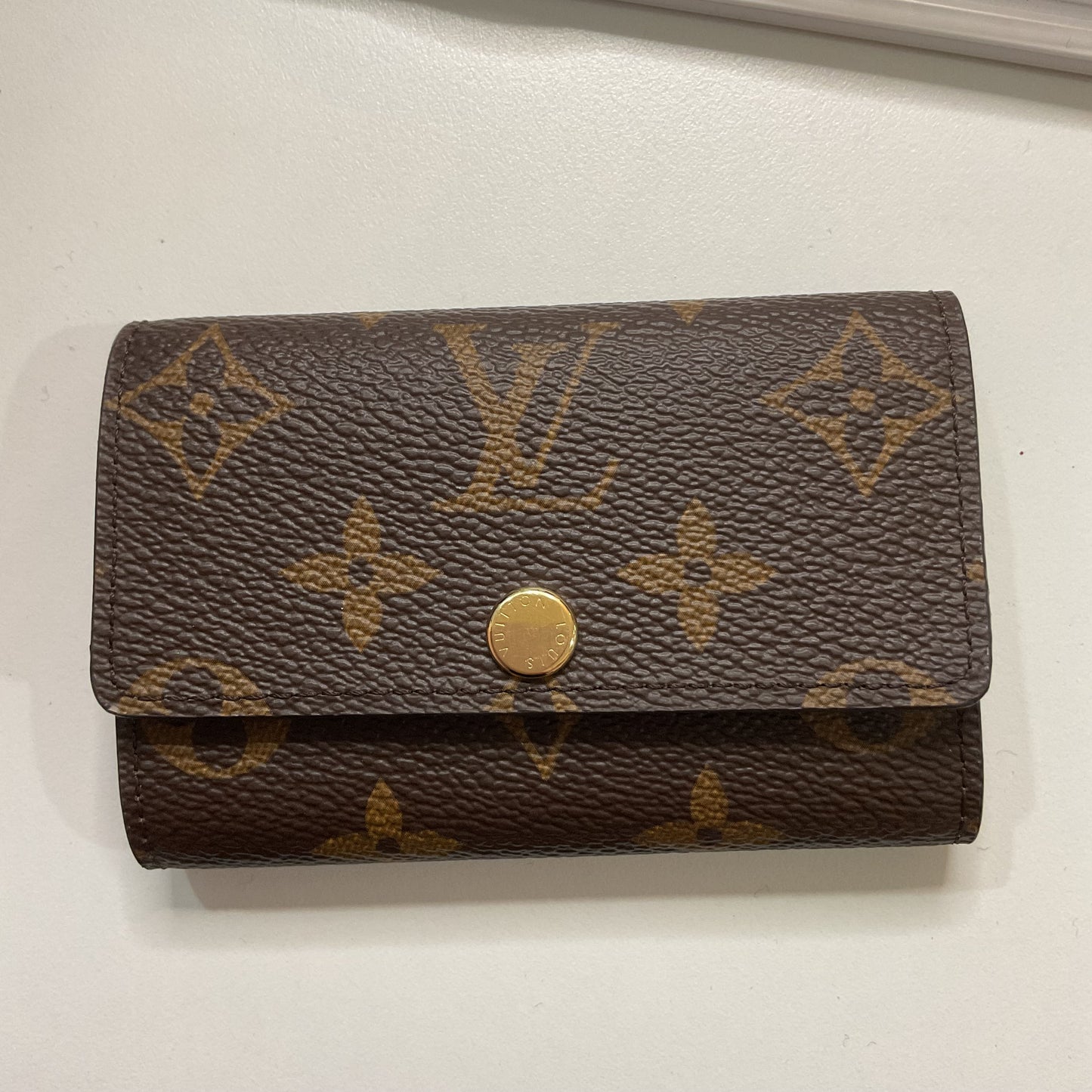 Pre-Owned Louis Vuitton Multicle 6 Monogram Canvas Six Key Holder sk