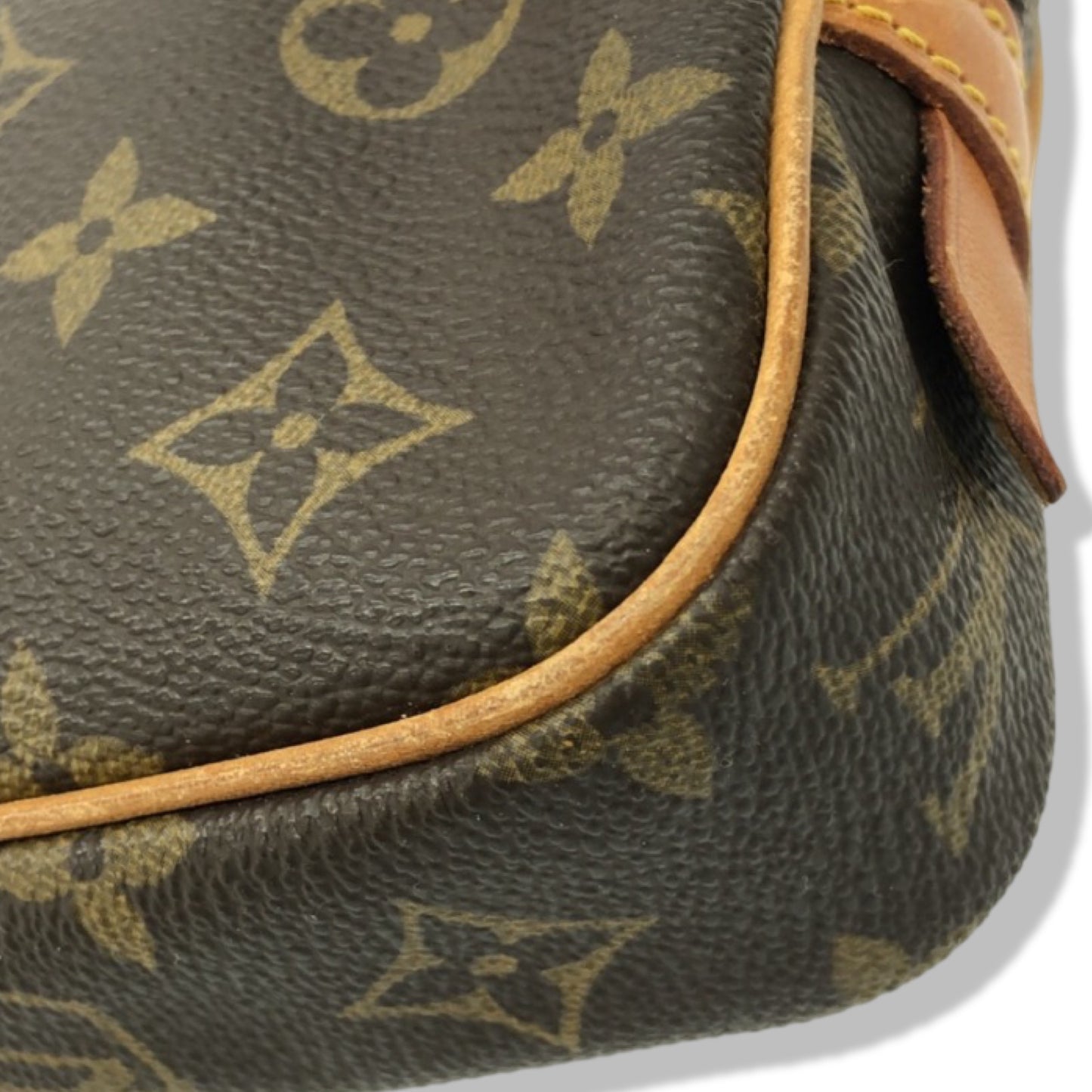 Pre-Owned Louis Vuitton Marly Monogram Classic Coated Canvas Crossbody- LV2009