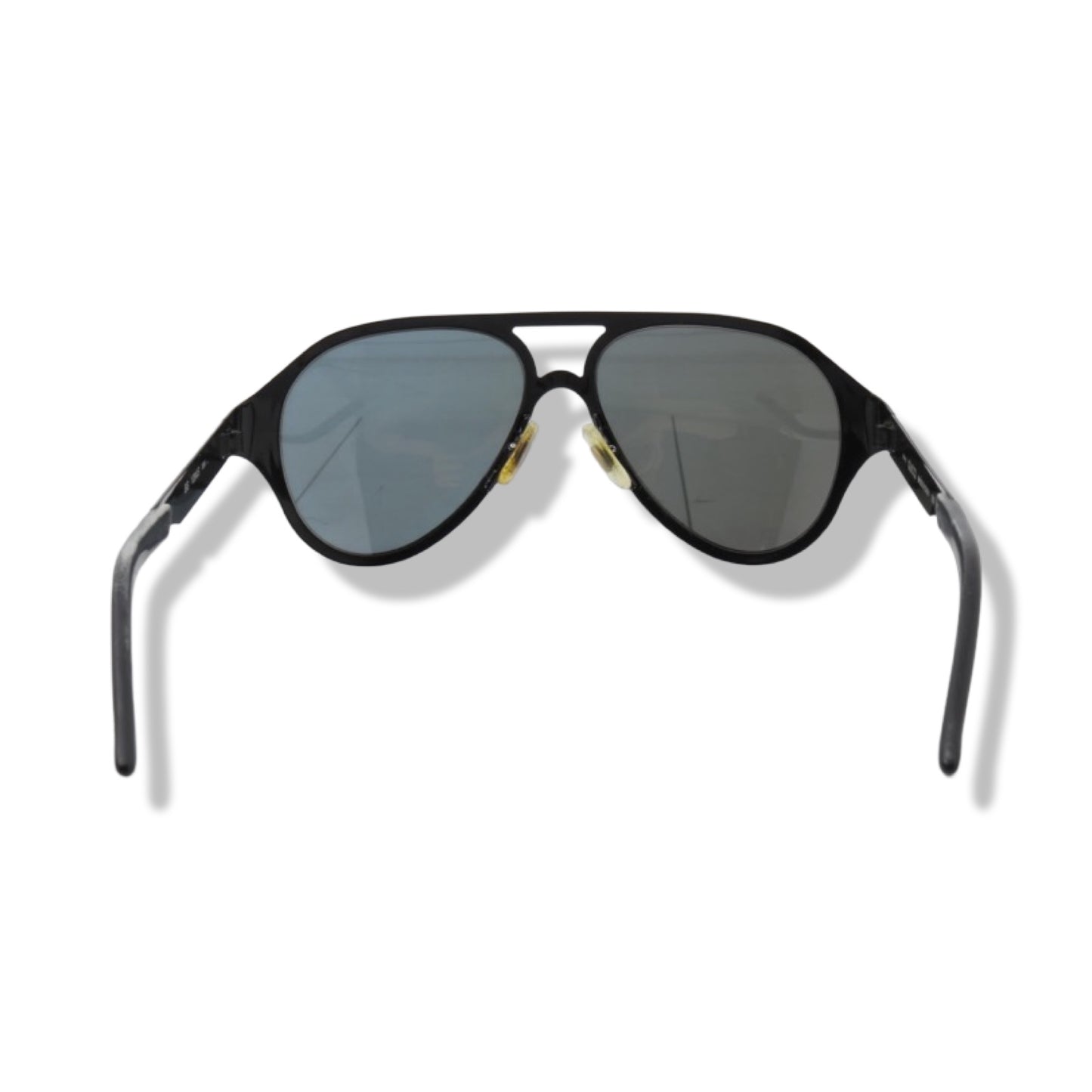 Pre-Owned Gucci Black Frame Sunglasses - G1265