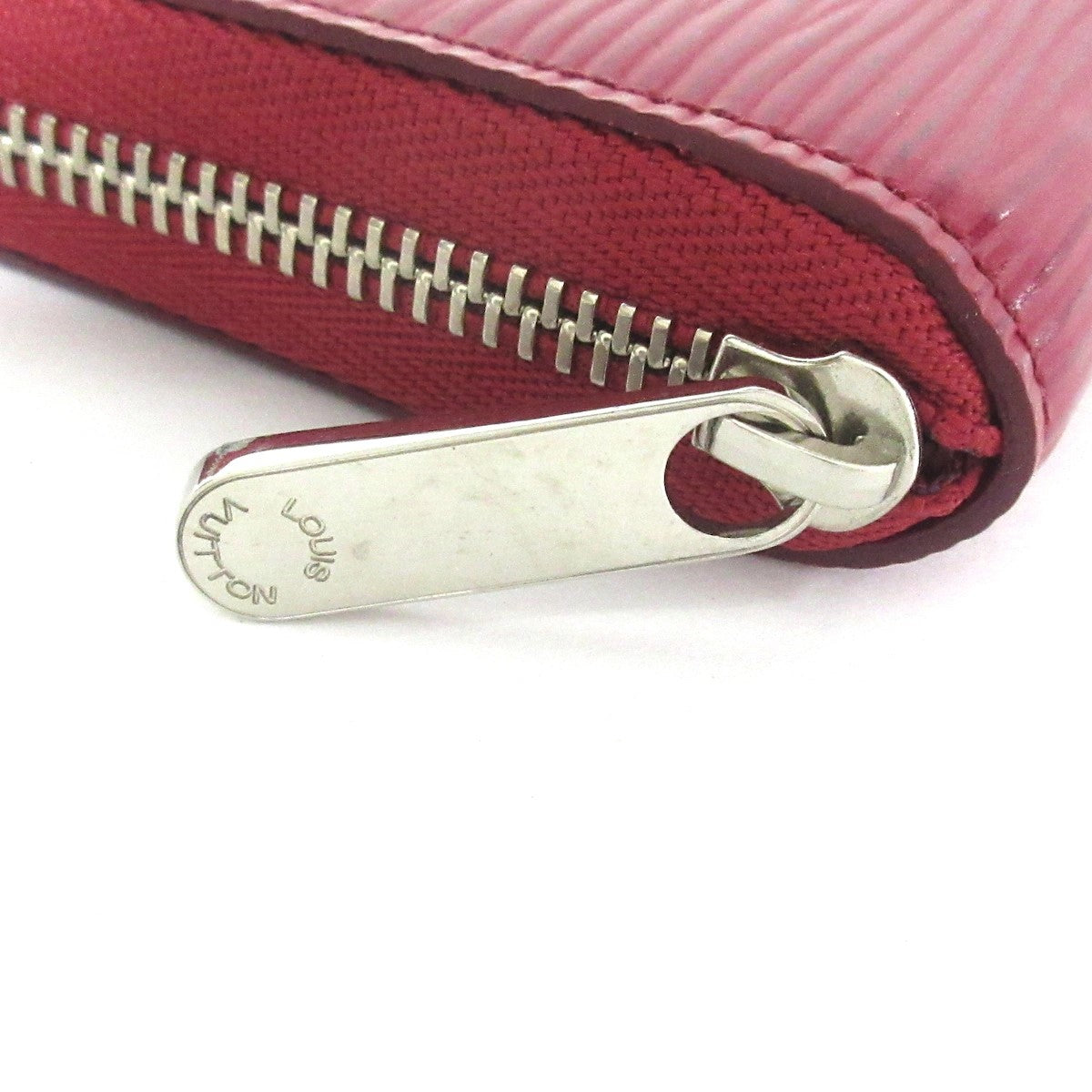 Pre-Owned Louis Vuitton Zippy Coin Case Fuchsia Epi Leather