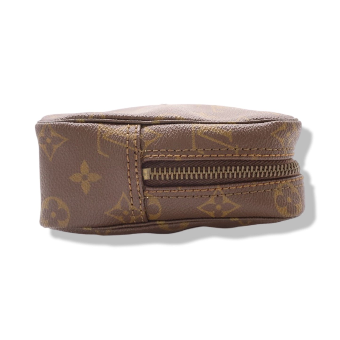 Pre-Owned Louis Vuitton Trouse Toilette 23 Monogram Canvas Toiletry Bag - LV2085