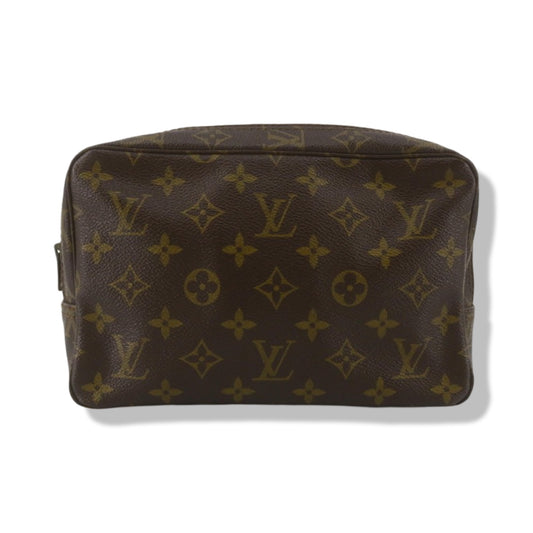 Pre-Owned Louis Vuitton Trouse Toilette 23 Monogram Canvas Toiletry Bag - LV2087