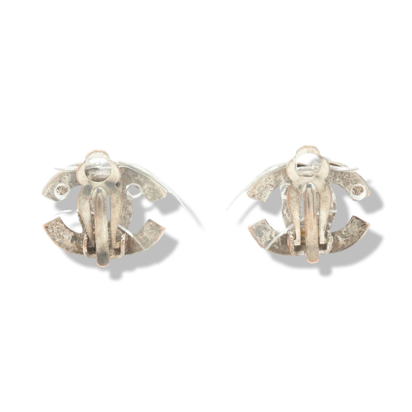 Pre-Owned Chanel CC Mark Clip On Earrings