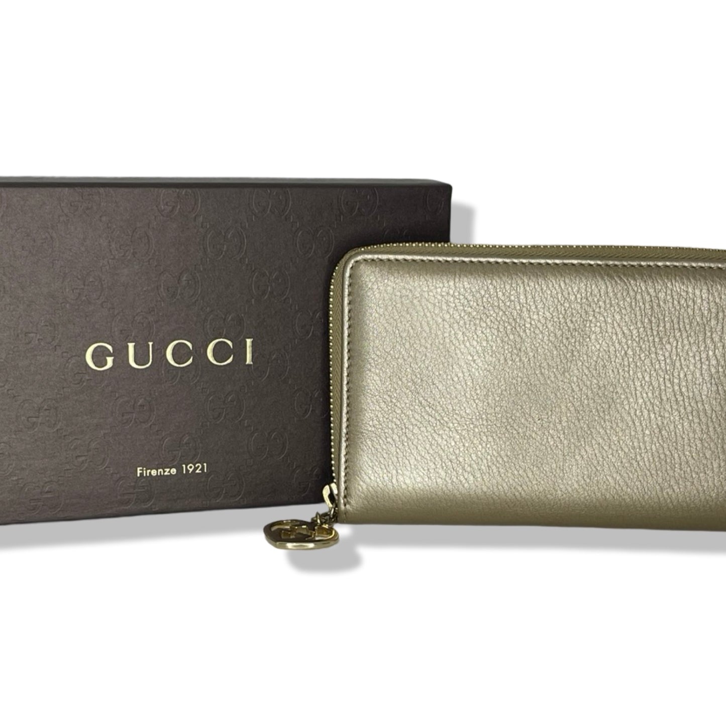 Pre-Owned Gucci Gold Leather Long Zip Wallet