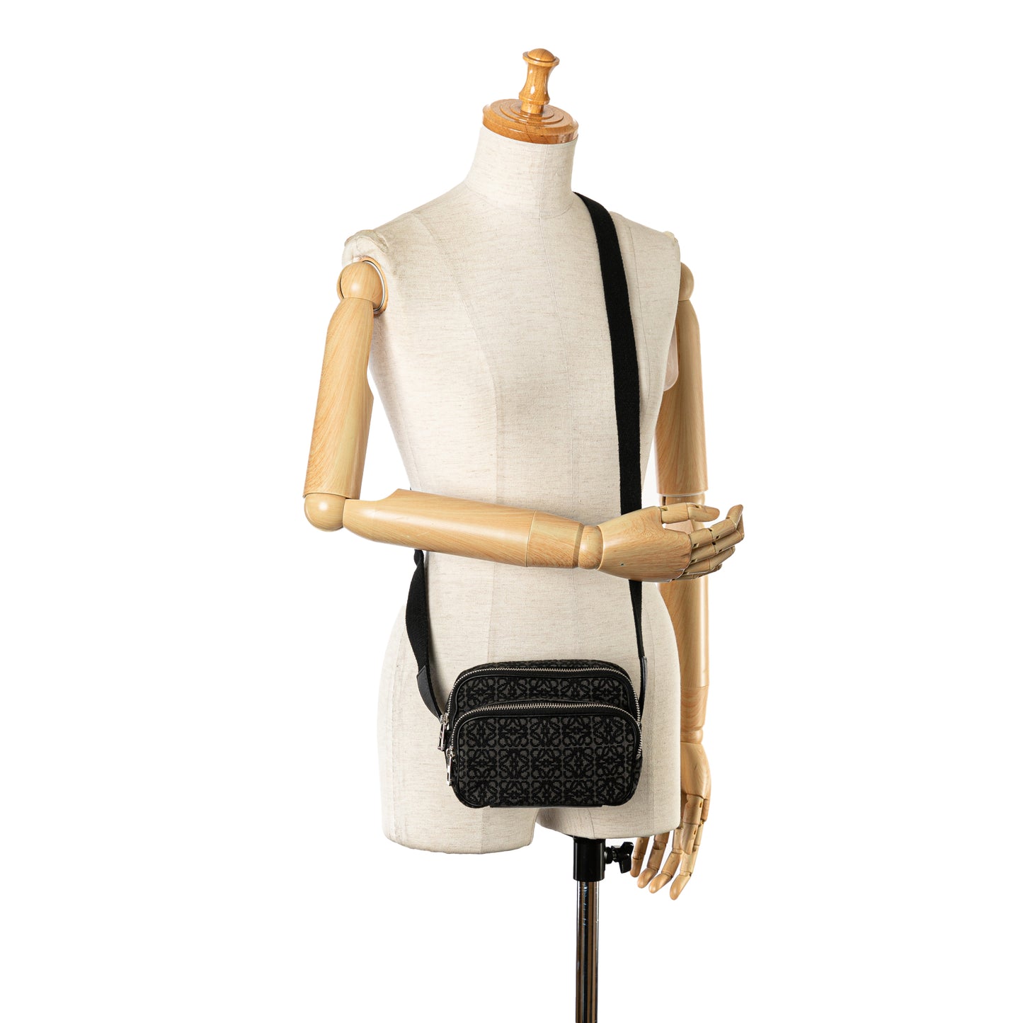 Pre-Owned LOEWE Anagram Canvas and Leather Camera Crossbody