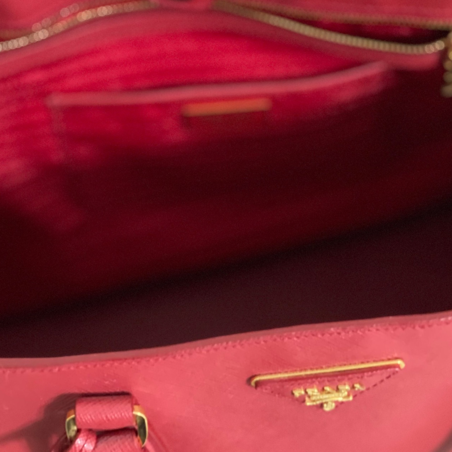 Prada Red Leather Handbag (Pre-Owned)