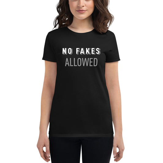 AV "No Fakes Allowed" Women's T-Shirt